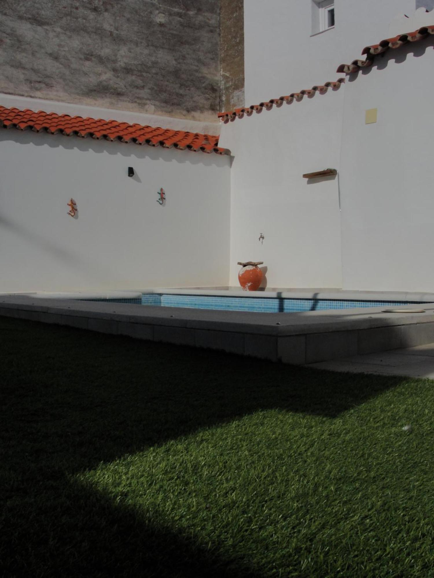 Apartamento Turistico La Choza Jerez De Los Caballeros Exterior photo