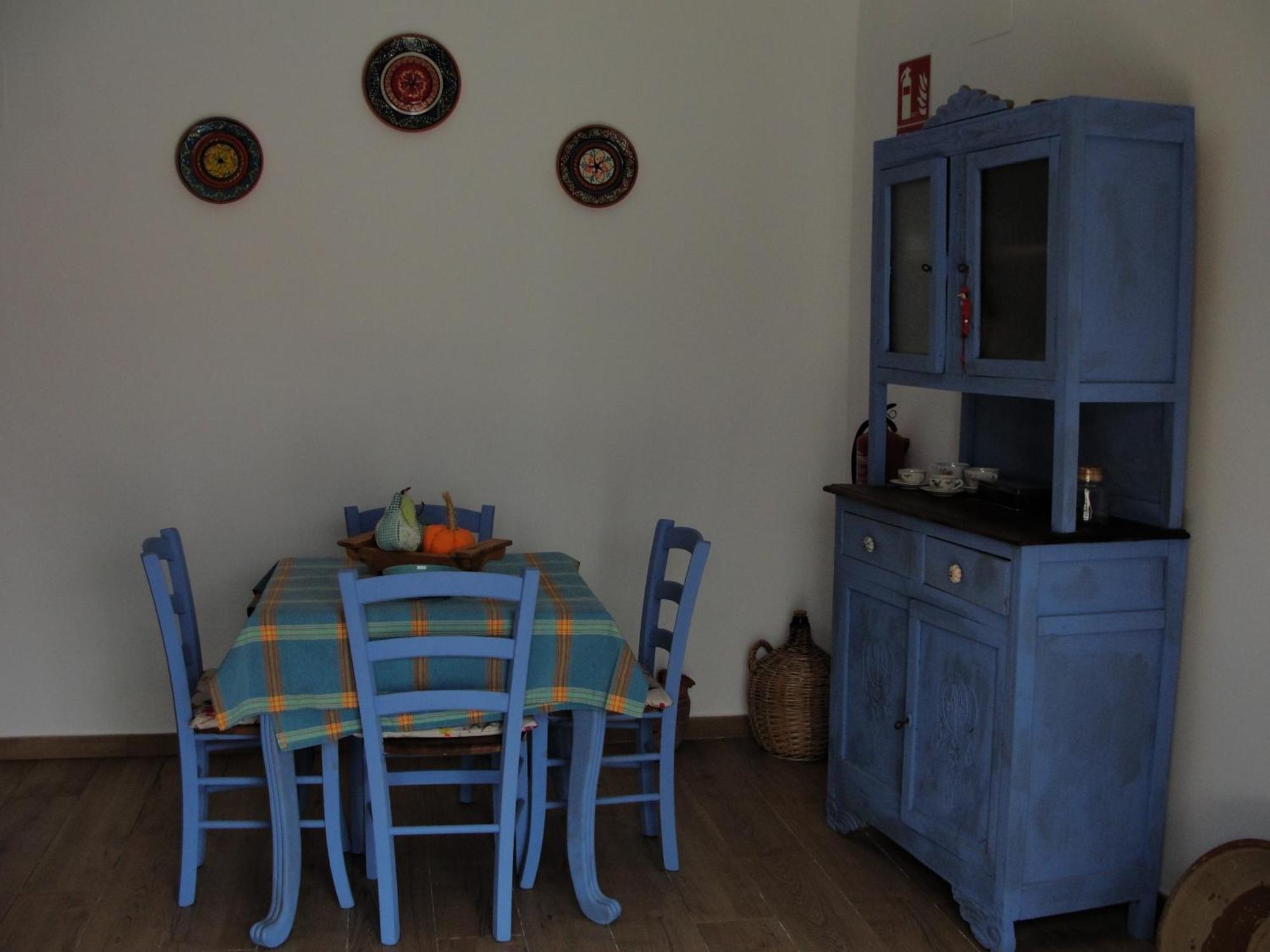 Apartamento Turistico La Choza Jerez De Los Caballeros Exterior photo